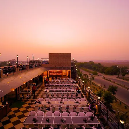 Hotel Cheelgadi-2