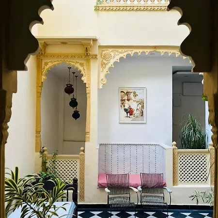 Hotel Mewari Villa Pure Veg-3