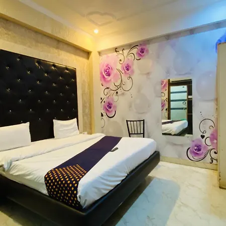 Hotel Tridev Inn-3