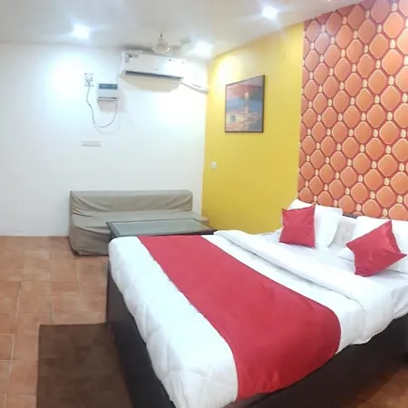 Hotel Gurudev-2