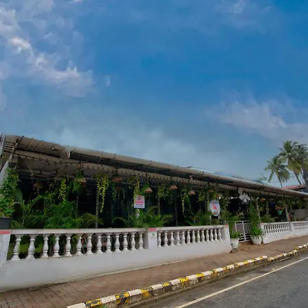 Candolim Beach Vaddo 15-2