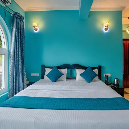 Candolim Beach White Residency-2