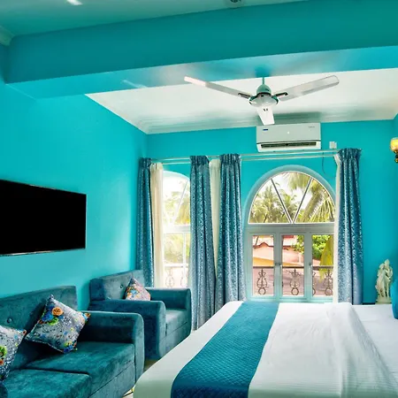 Candolim Beach White Residency-3
