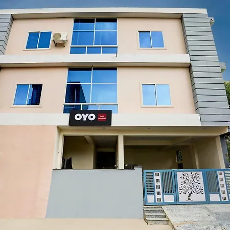 Hotel O Grand Embassy-3