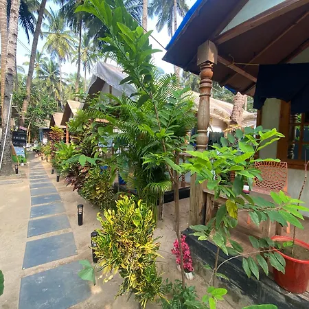 Tropical Bay-3