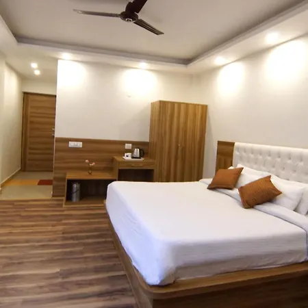 Hotel Park Residency-3