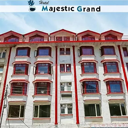 Hotel Majestic Grand-2