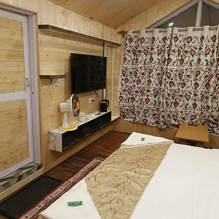 Hotel Pahalgam View- Centrally Heated-3
