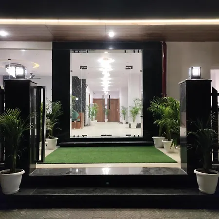 Emerald Suites-3
