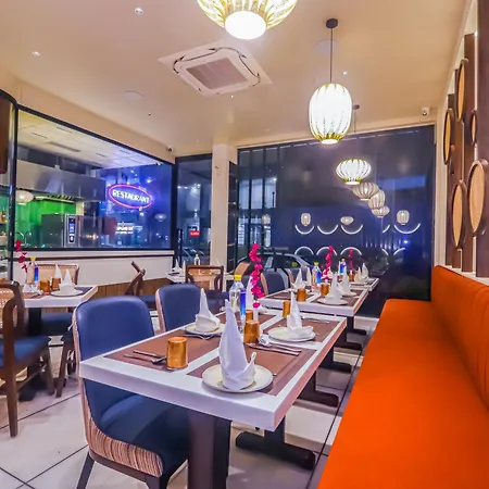 Hotel Godwin Deluxe Near Connaught Place Offers Free Airport Pickup-2