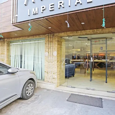 Hotel Aman Imperial Just A Minute Away From New Delhi Railway Station And Connaught Place-2