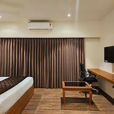 Hotel Pl Grand-3