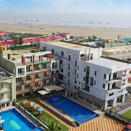 Gogol Beach Resort !! Beach 1 Minute !!-2