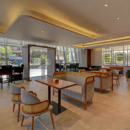 The Ssk Solitaire Boutique Hotel And Spa-2