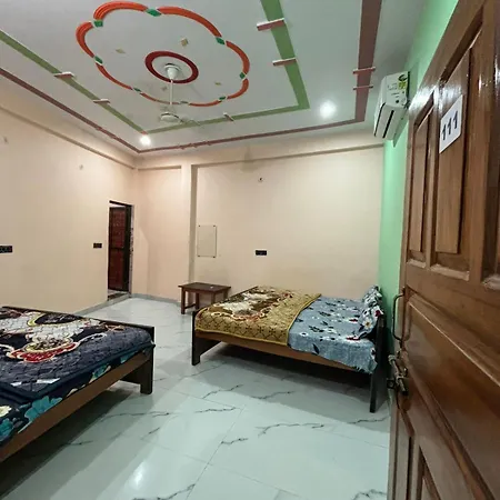 Chandrika Palace 500 Meter From Ayodhya Railway And Ram Mandir-3