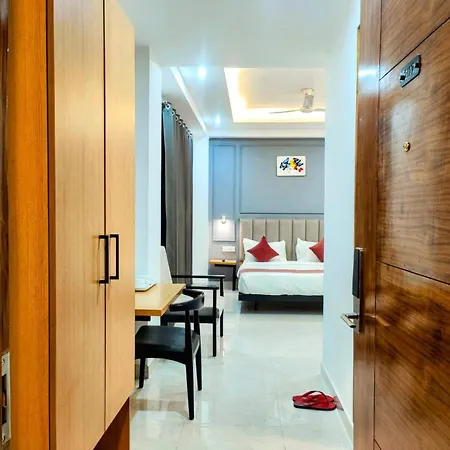 Hotel Mavens White Artemis Hospital Road Sector 52 Gurgaon-3