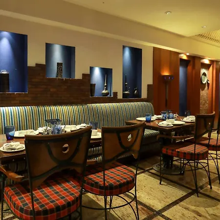 Radisson Blu Hotel Chennai City Centre-3
