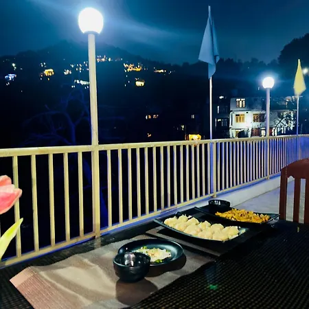 Hotel Redchilli-3