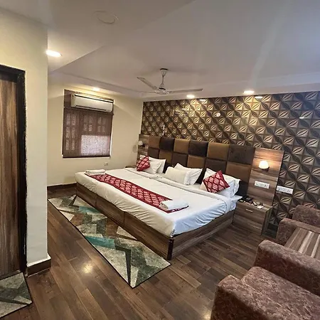 Super Townhouse Le Heritage Residency 2-3