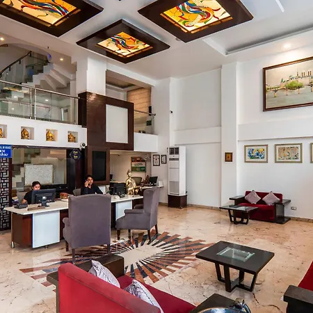 Hotel Le Roi Near New Delhi Railway Station-2
