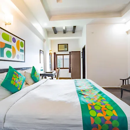 Treebo Shivam Inn Near Singapore Mall-2
