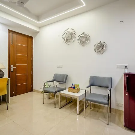 Lime Tree Luxury Studio - Service Apartment Near Artemis Hospital ,Gurgaon-3