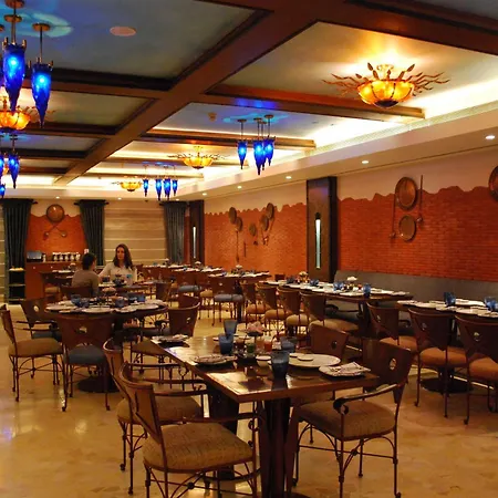 Radisson Hotel Varanasi-3