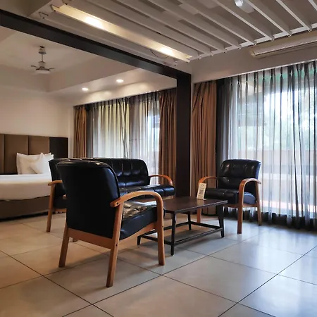 Budget Inn Bellevue-3