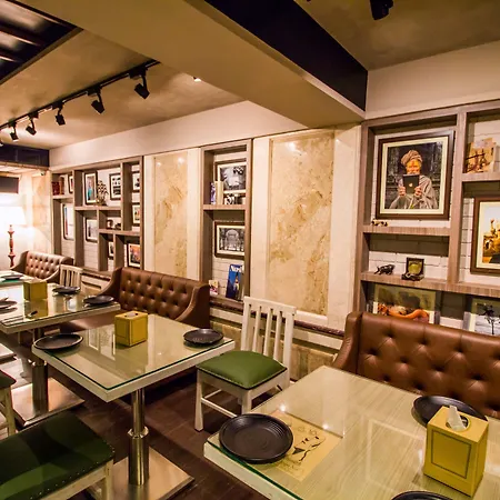Hotel Oriental Aster - Mumbai International Airport-2