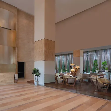 Doubletree By Hilton Gurugram Baani Square-2