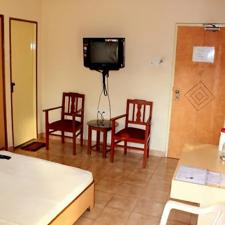 Amigo Plaza-2