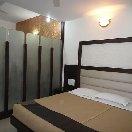 Hotel Orbit 34-3