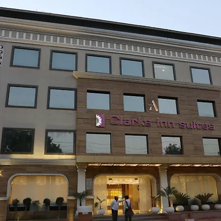Clarks Inn Suites Gwalior-3