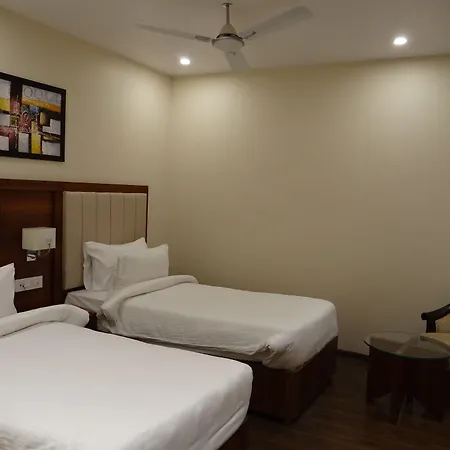 Hotel Tridev-2