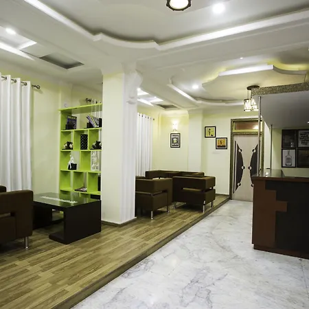 Golden Star Continental & Spa-3