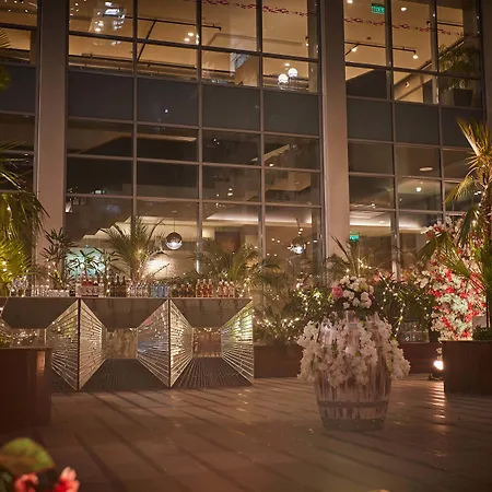 Aloft By Marriott New Delhi Aerocity-3