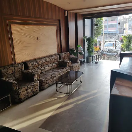 Hotel Rahul-3