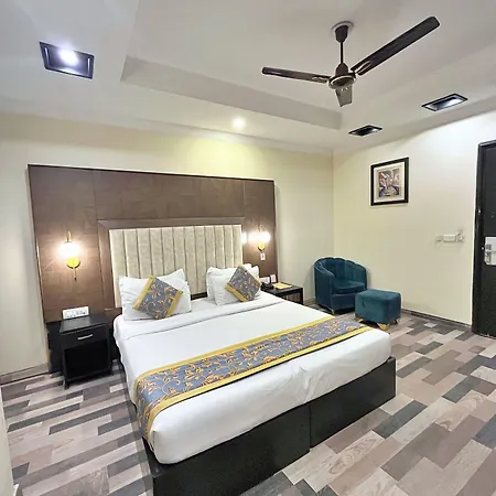 The Oakland Plaza - Nehru Place By Orion Hotels-2