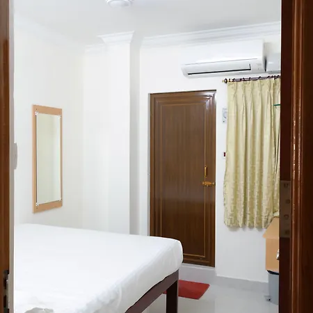 Hotel Orchard Inn-3