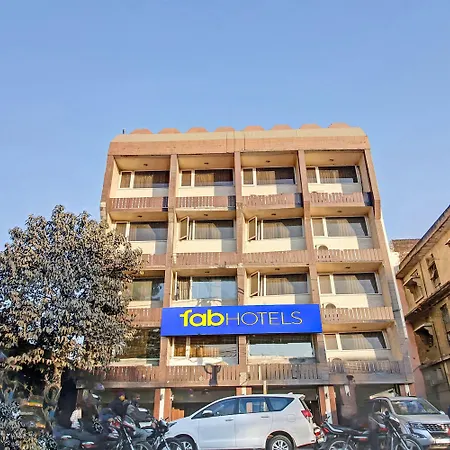 Fabhotel Surya-3