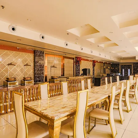 Fabhotel Kinsfolk-2