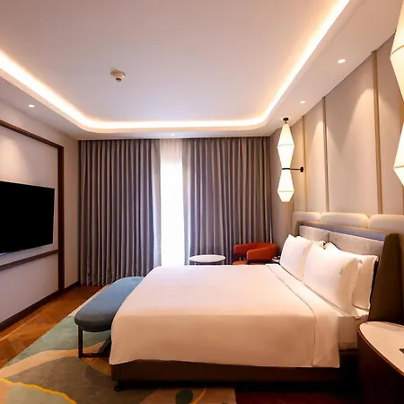 Holiday Inn New Delhi Mayur Vihar Noida By Ihg-3