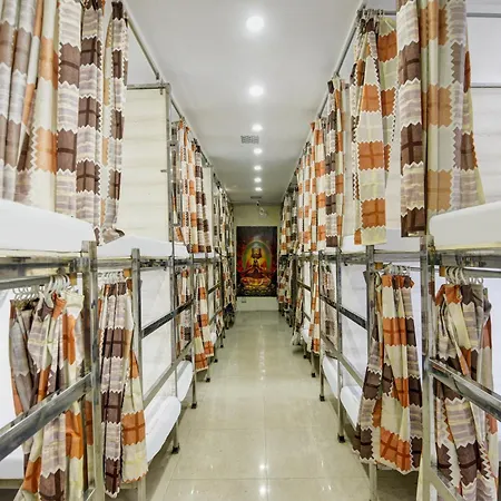 Hotel New Frontier, City Centre - 2 Mins From Old Delhi Railway Station & Chandni Chowk-2