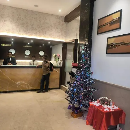 Gold Crest Business Hotel-3