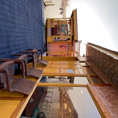 Hb Nancy Group Of Houseboats-3