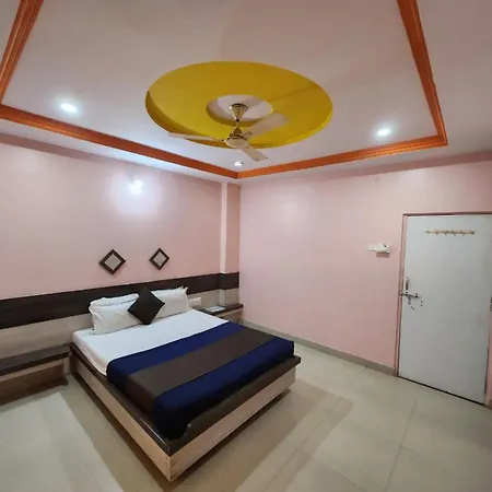 Hotel Sai Laxmi- Walkable Distance From Sai Baba Temple-3