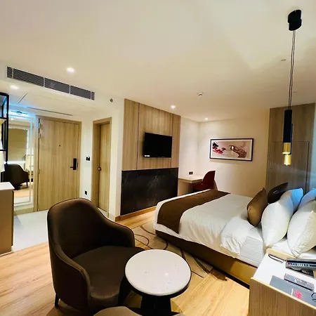 Hyphen Business Hotel-2