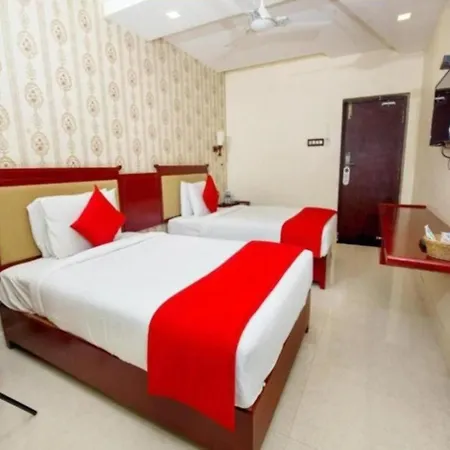 Hotel President-2