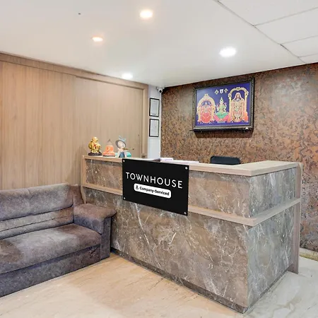 Super Townhouse V Hotel-3