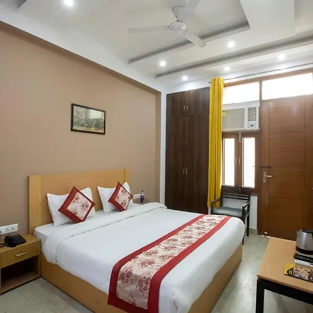 Glinzer Noida-3